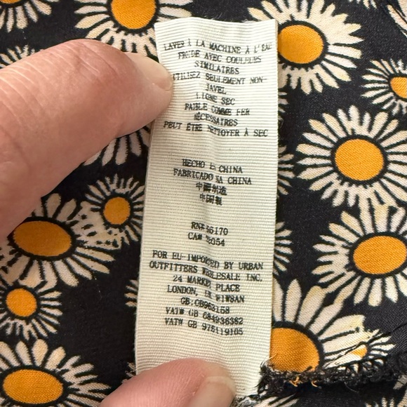 Free People Black Skirt with Yellow Floral Design - Picture 10 of 11